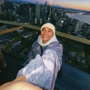 Meet your Posher, Keith angelo